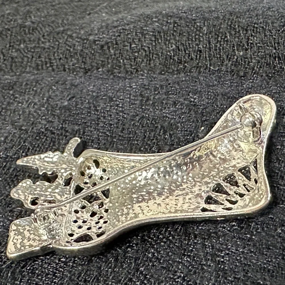 Vintage Christmas Stocking Brooch Red Enamel Rhinestone Holiday Pin